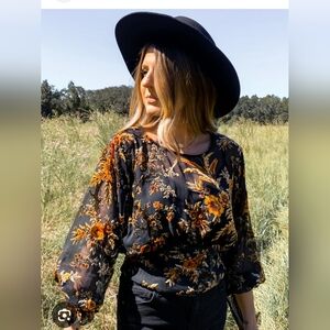 Astr The Label, Nora Floral Velvet Burnout Pattern Blouse, in Black & Gold.